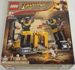 Lego 77013 Ontsnapping uit de verborgen tombe (2)